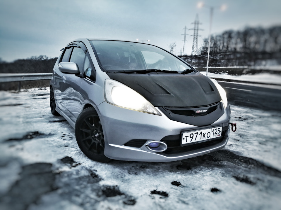 Honda fit ge6 фото