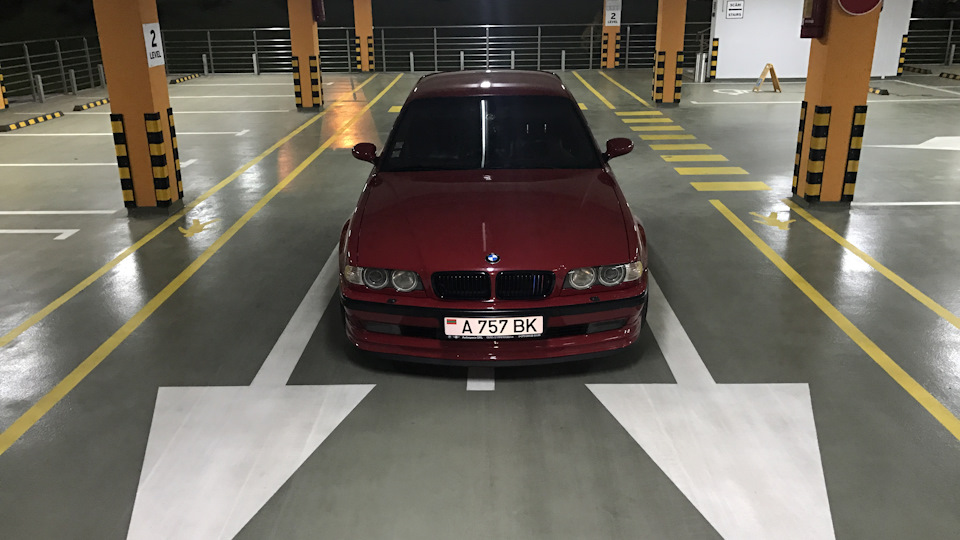 BMW 7 series BMW 740iA  Черный Хищник