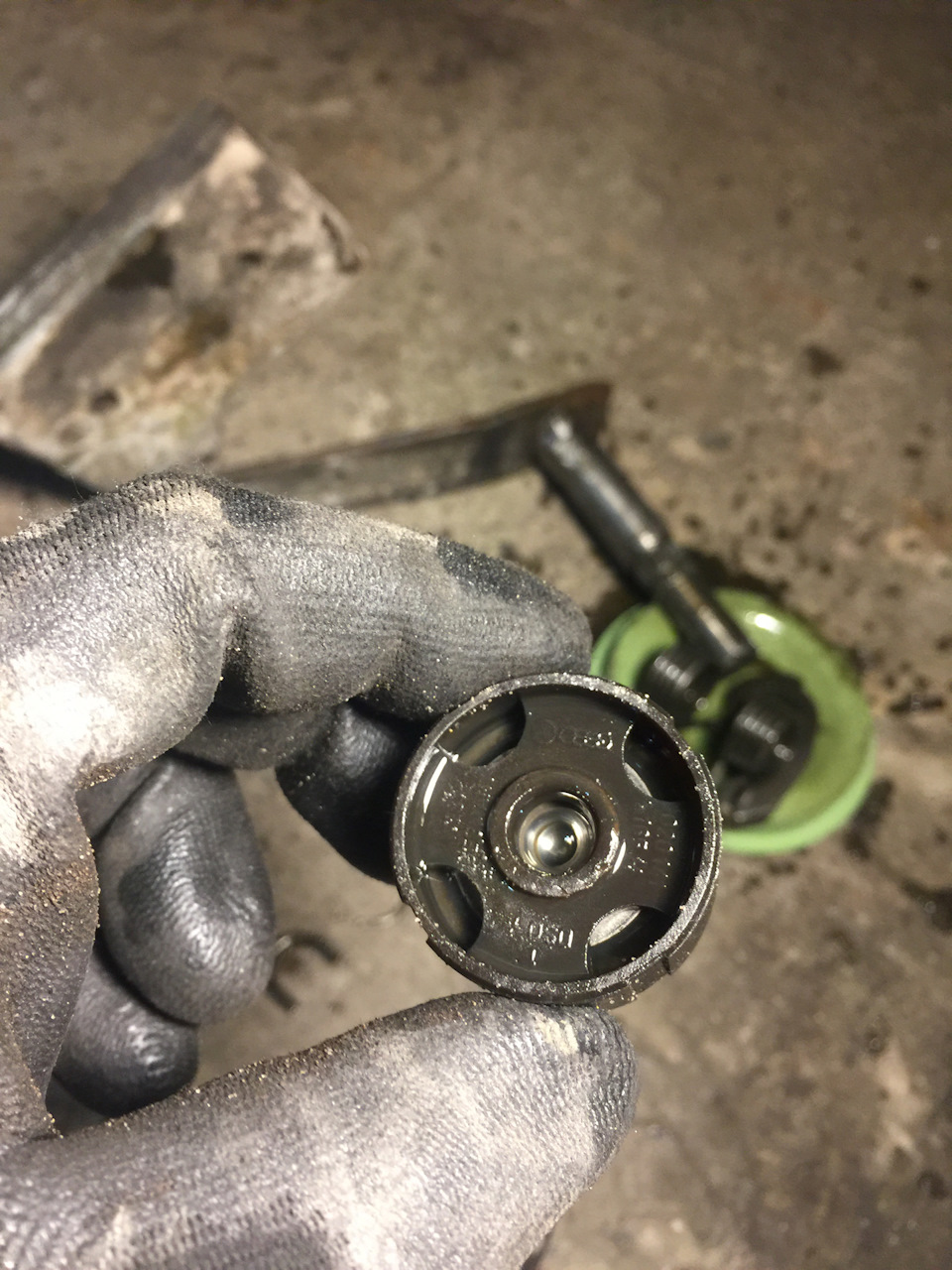 #39 Замена выжимной тарелки (подшипника). — Volkswagen Golf Mk2, 1,8 л ...