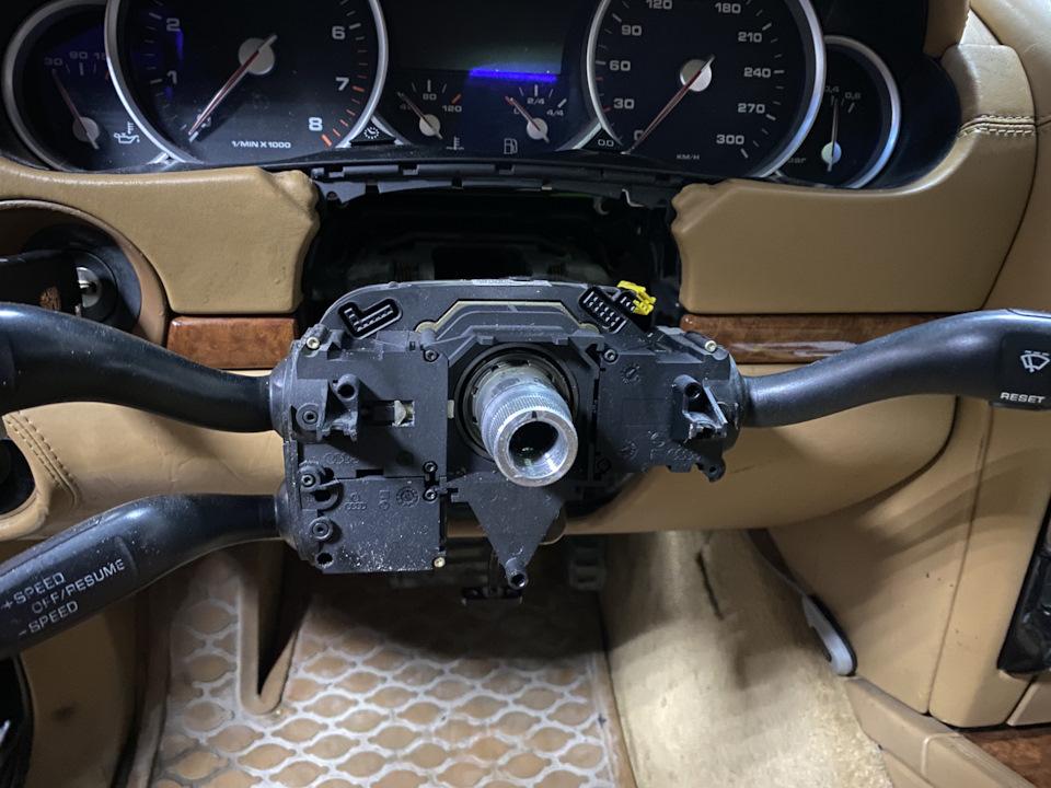 Подключение подогрева руля Cayenne 958 на 955 — Porsche Cayenne (1G ...