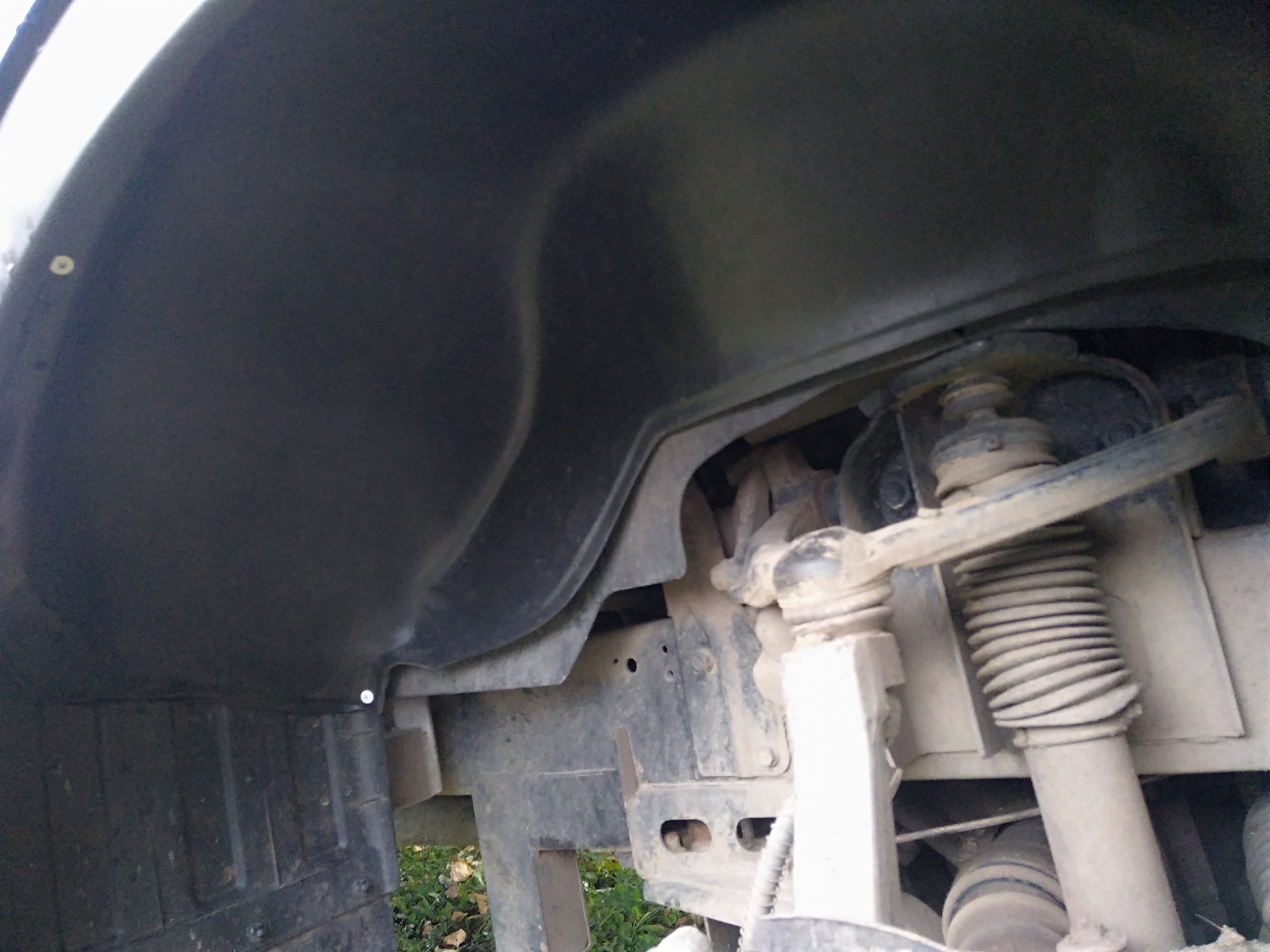 Подкрылки от нивы Урбан (перед)… — KIA Bongo (4G), 2,9 л, 2011 года ...