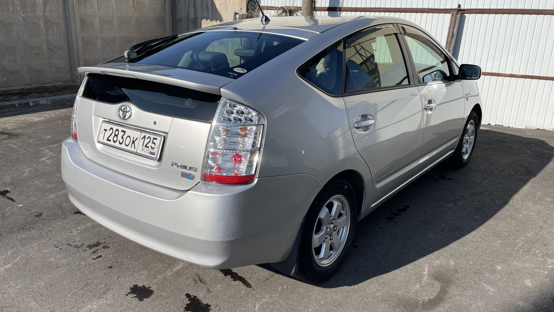 Toyota Prius (20) 1.5 гибридный 2007 | Мой первый гибрид на DRIVE2