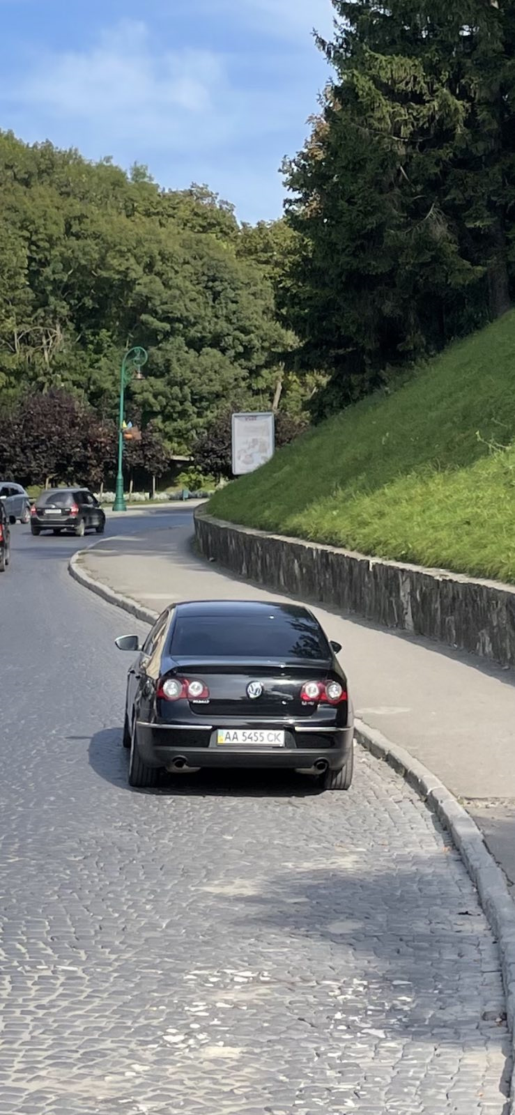 Авто с двойным выхлопом