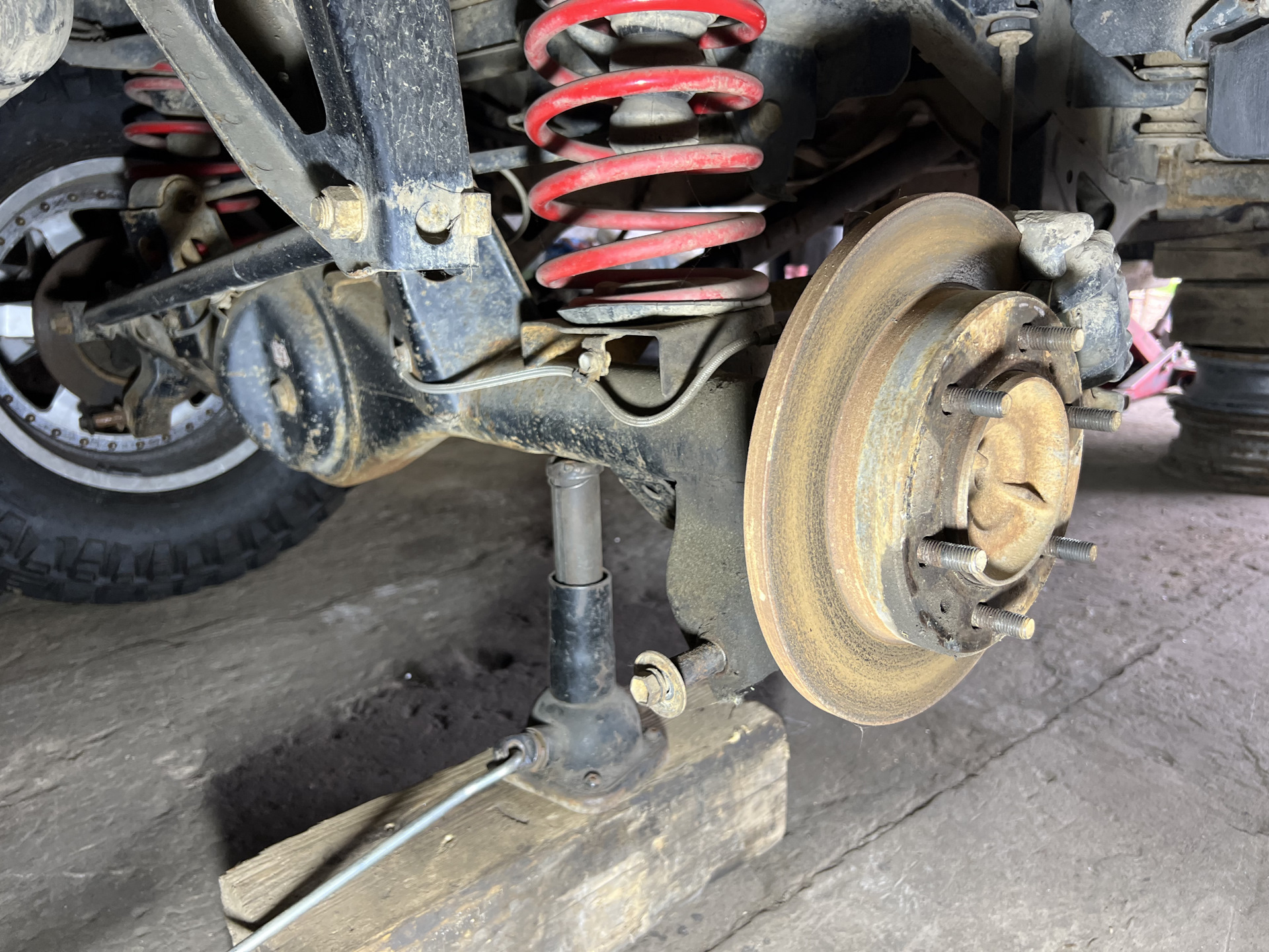 Задний мост 4 3. 3. Задний мост на chevrolet blazer 1998 2. Регулируемая тяга на задний мост 2107. Усиление заднего моста нива 2121.