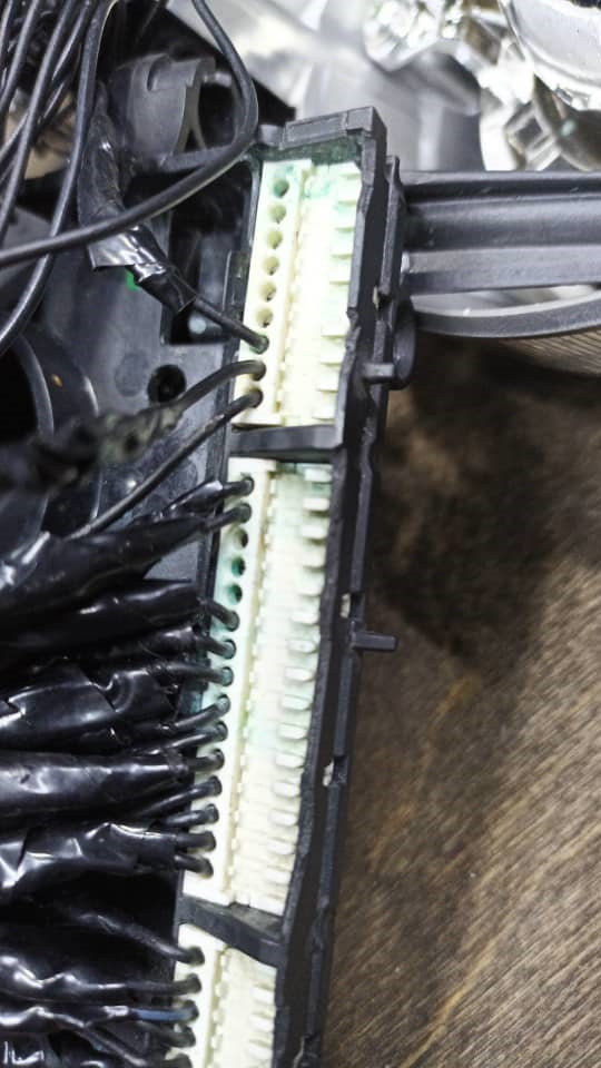 Запотела фара…последствия — BMW 5 series (F10), 3 л, 2016 года ...