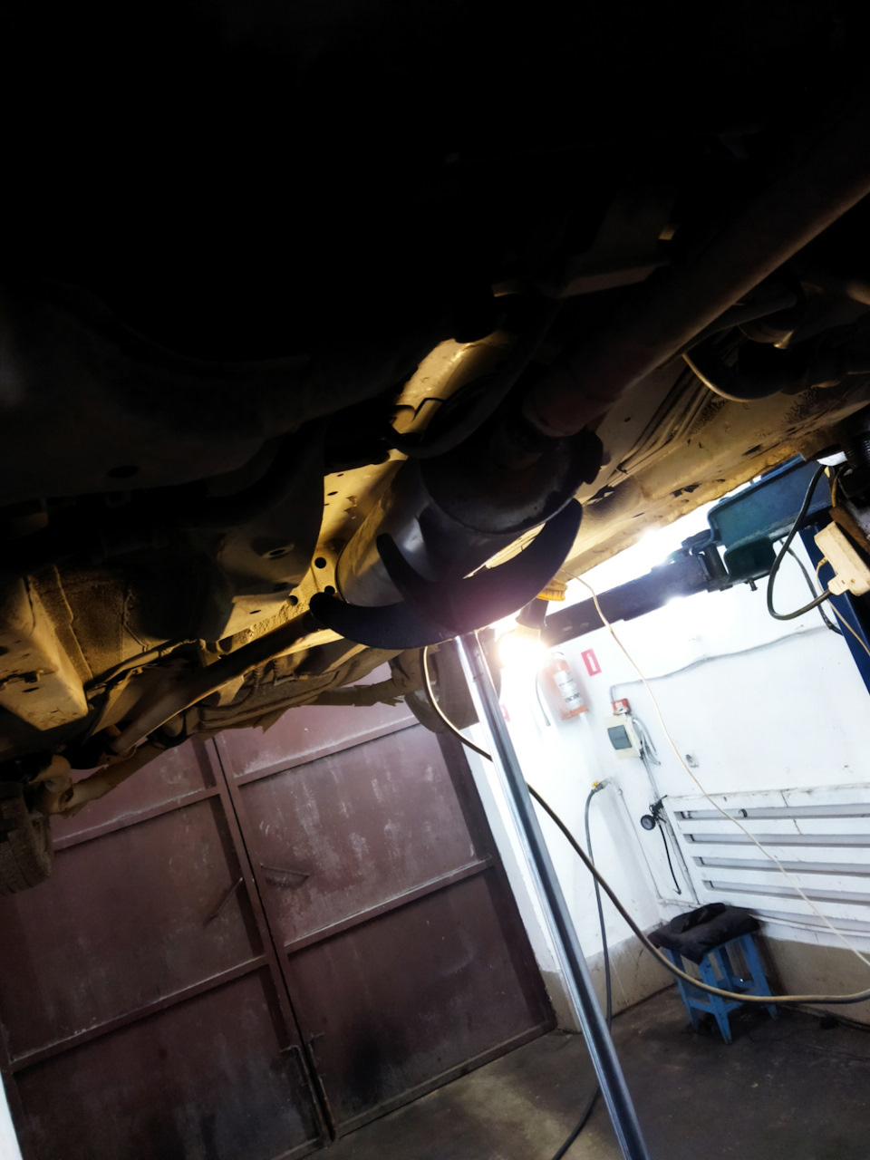 Контракт средняя часть глушитель — Honda Civic Ferio (7G), 1,5 л, 2002 ...