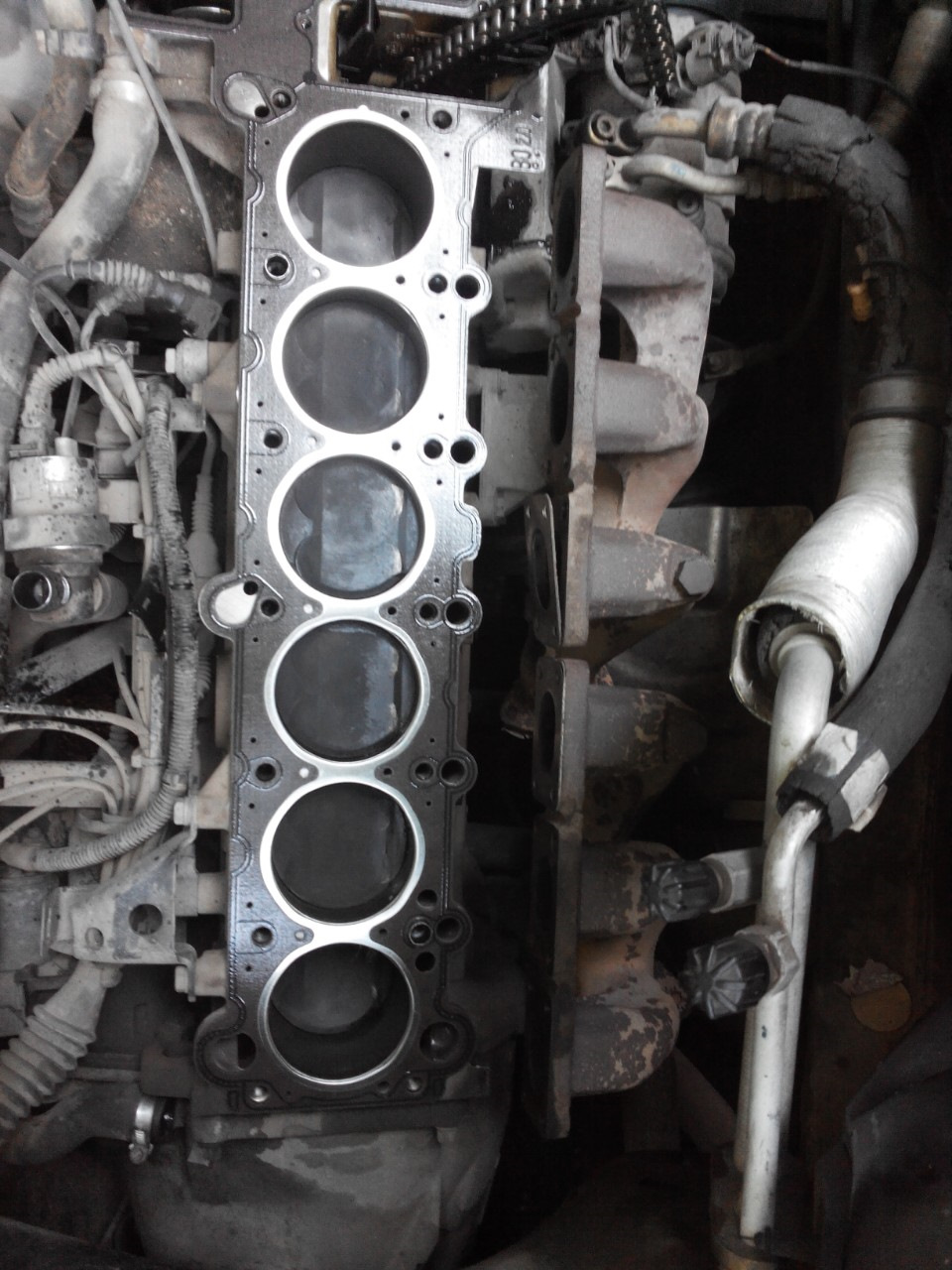 Упс погнуло клапана)) — BMW 5 series (E34), 3 л, 1995 года | визит на ...