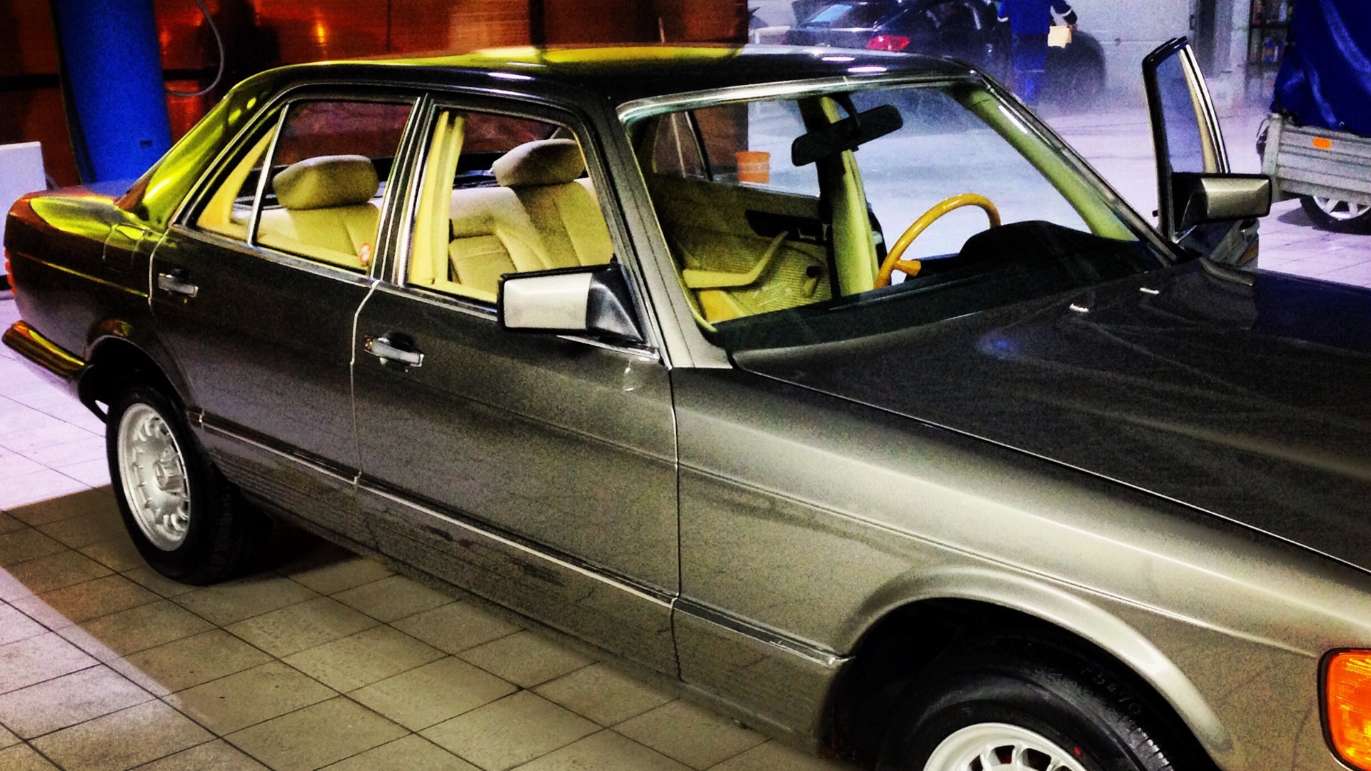 Mercedes-Benz S-Class (W126) 2.8 бензиновый 1983 | NewLook на DRIVE2