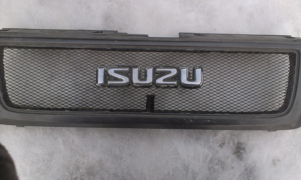 Фото в бортжурнале Isuzu Bighorn (II)