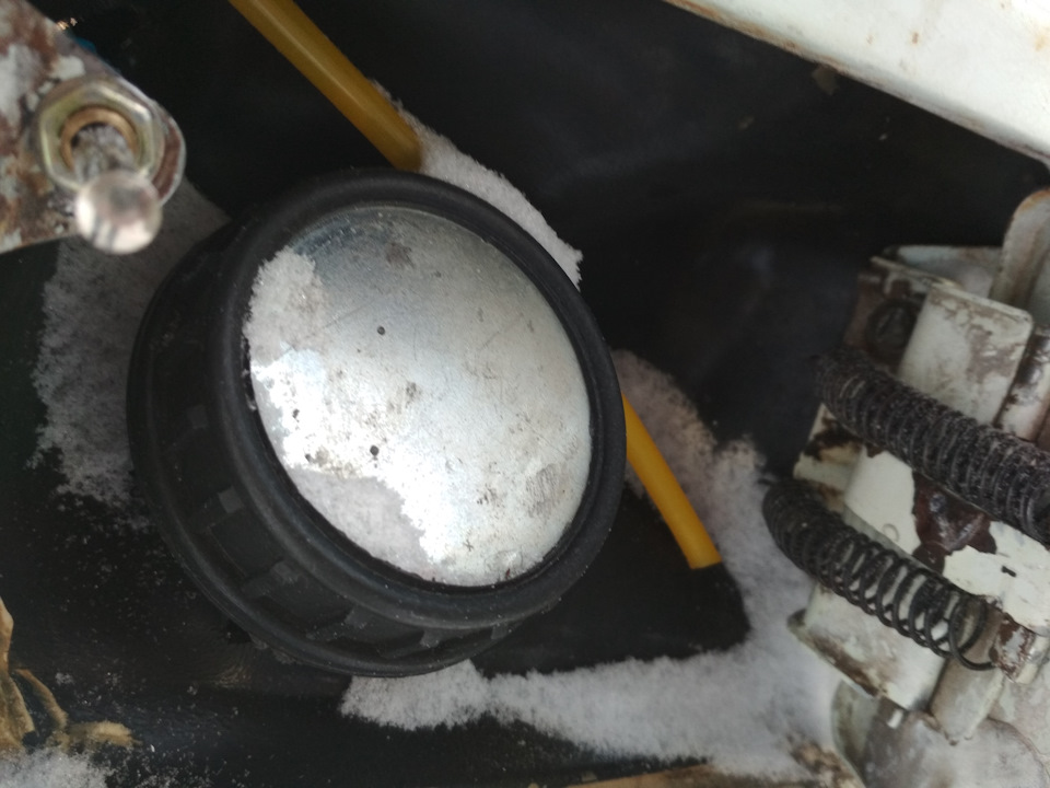 Кража АКБ и бензина. Что делать … — Lada 2106, 1,6 л, 1997 года ...