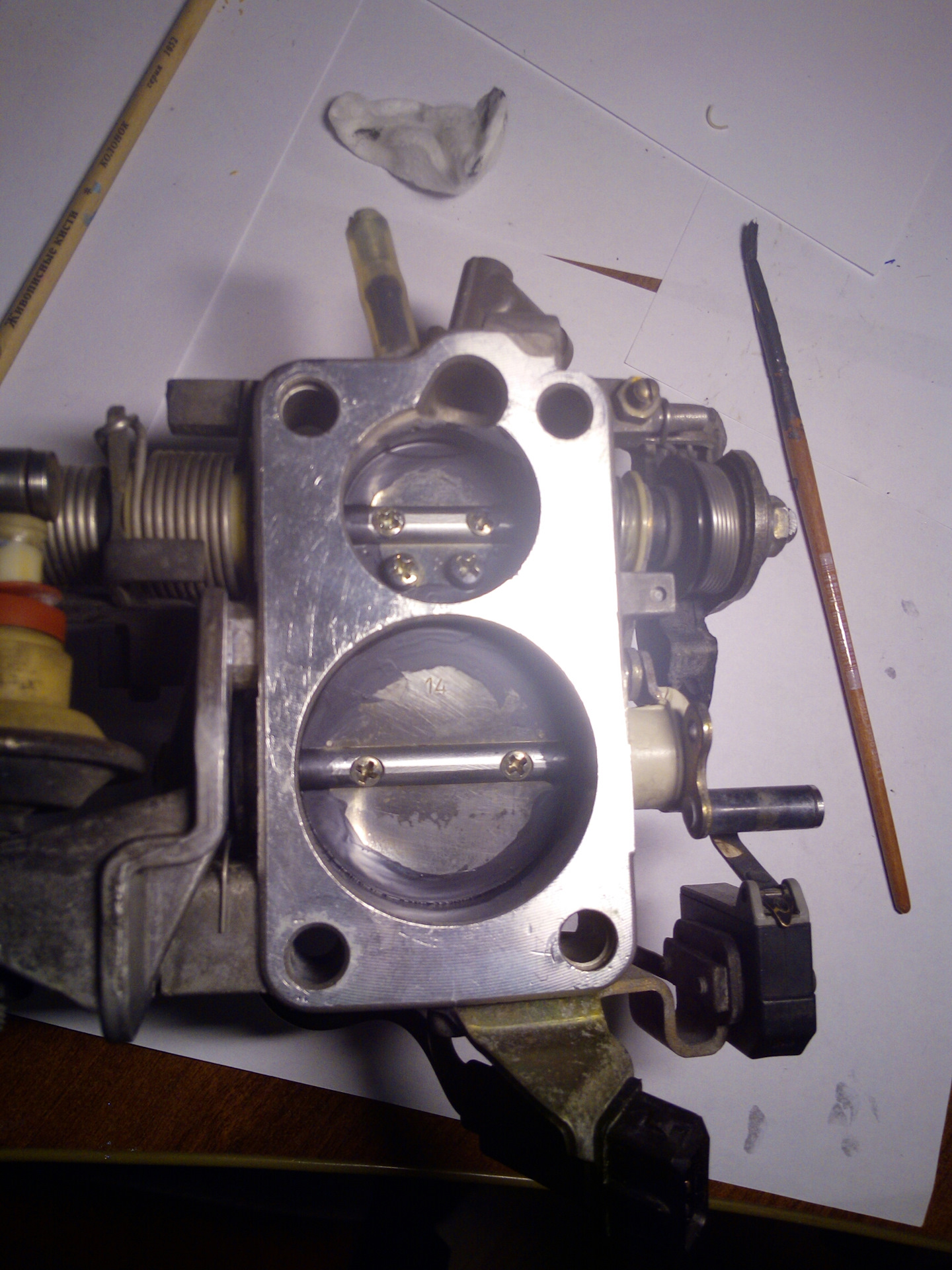 Привод заслонок карбюратора дааз 2107. Карбюратор 2107 управление заслонками. Механический привод на карбюратор озон ваз 2107. Заслонка карбюратора ваз 2108. Механический привод второй камеры озон 2107.