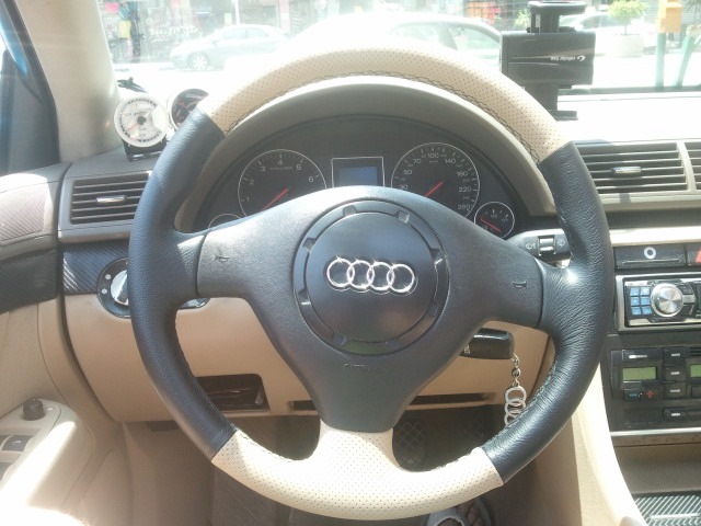 Рулить нужно удобно. — Audi A4 (B6), 1,8 л, 2002 года | аксессуары | DRIVE2