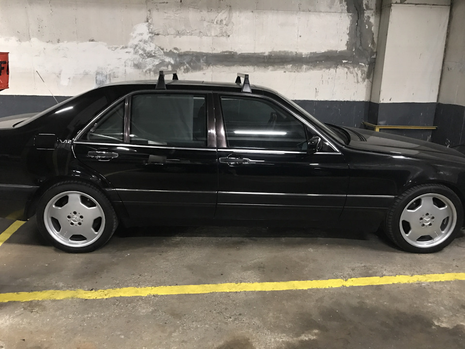 Mercedes w140 на дисках AMG