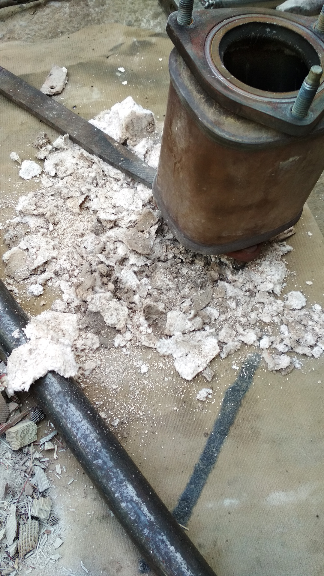 Пробил катализатор — Chevrolet Spark (M300), 1 л, 2012 года | своими ...