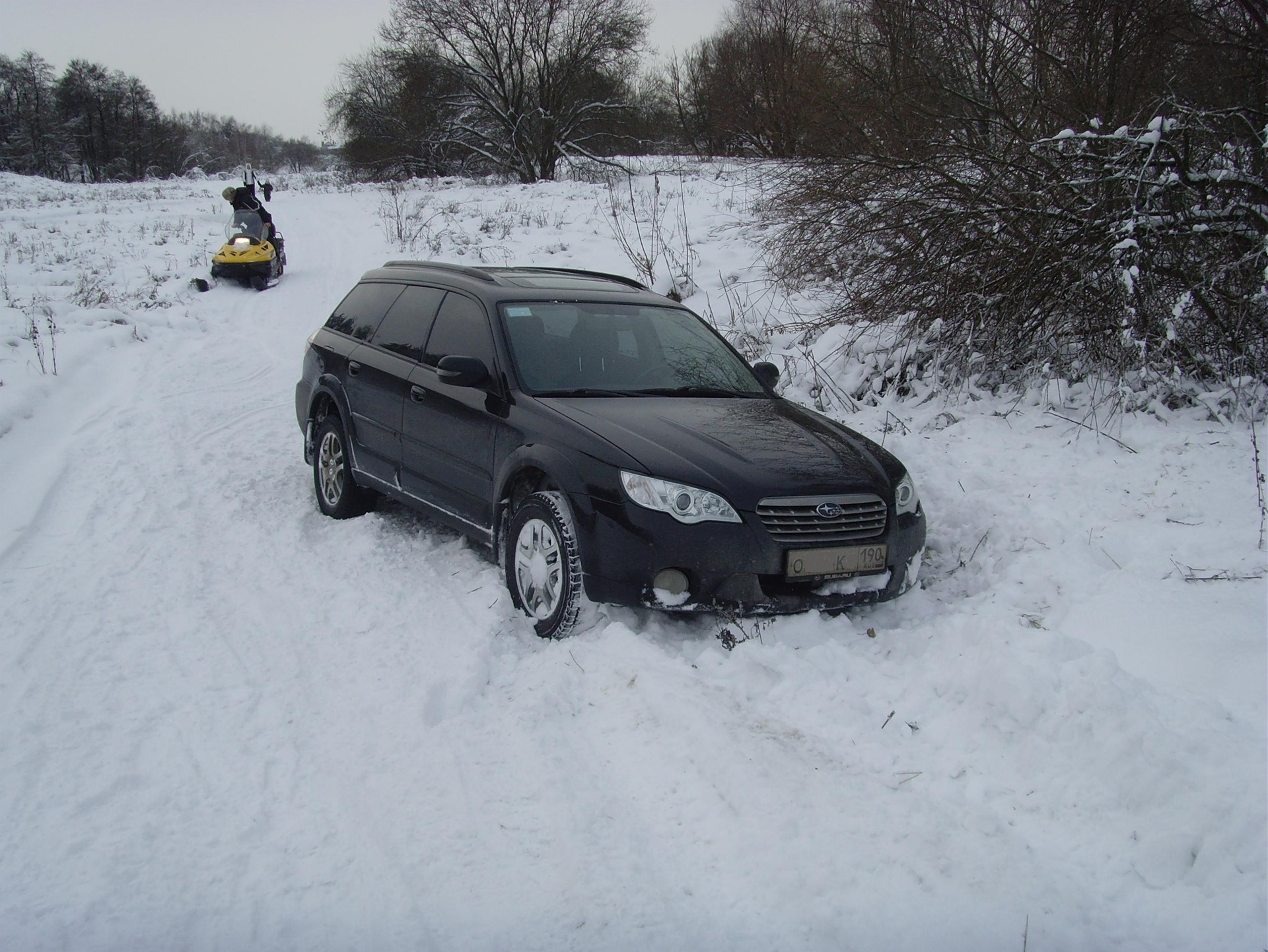 Застрял — Subaru Outback (BP), 2,5 л, 2007 года | помощь на дороге | DRIVE2