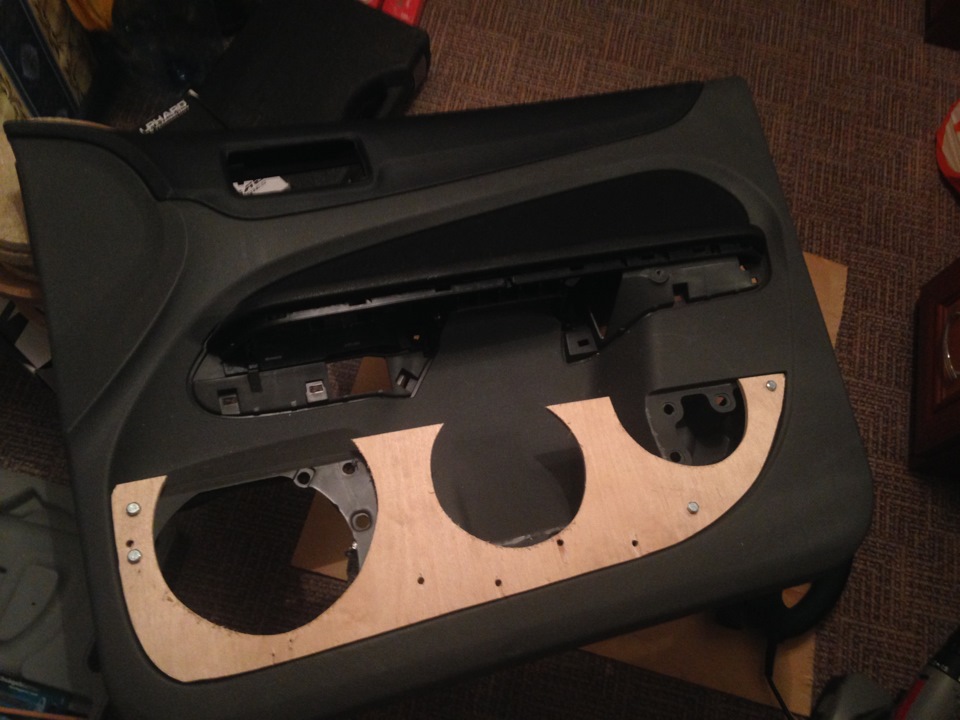 Подиумы под эстраду Alphard. Часть 1. — Ford Focus II Hatchback, 1,6 л ...