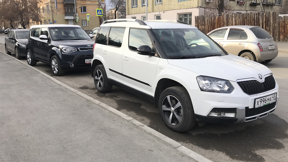 Шкода ети 1.8 полный. Skoda Yeti 1.8. Шкода Йети 1.8 полный привод. Шкода ети 1.8полный привод. Шкода Йети 1 8 4х4 автомат.