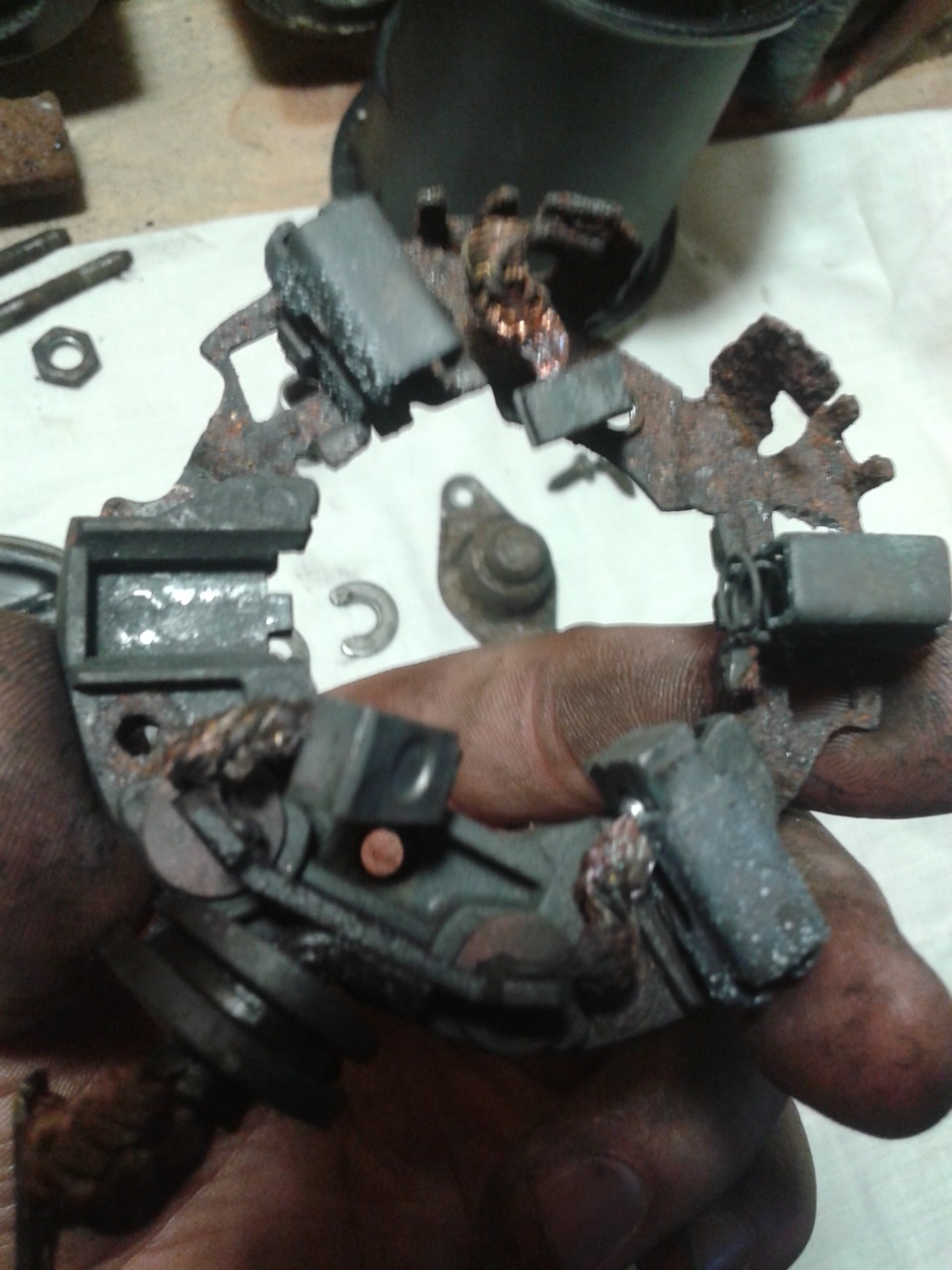 решил поменять бендикс на стартере… — Audi A4 (B5), 1,6 л, 1996 года ...