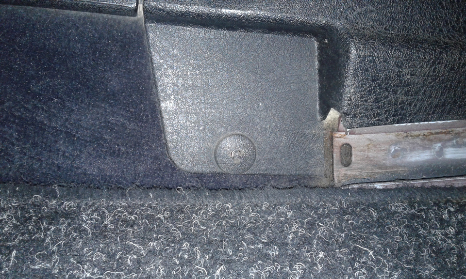 Как снять клипсу. — Audi 80 (B4), 2 л., 1994 года | своими руками | DRIVE2