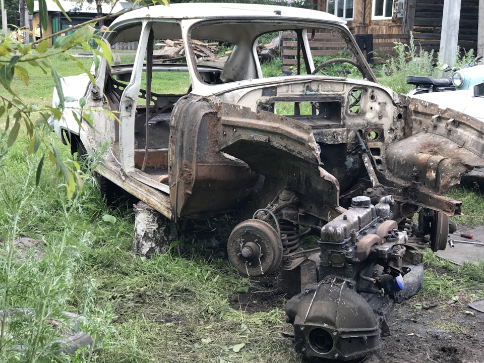 Начинаем разбирать Волгу… День №3 (демонтаж двигателя, передней балки и ...