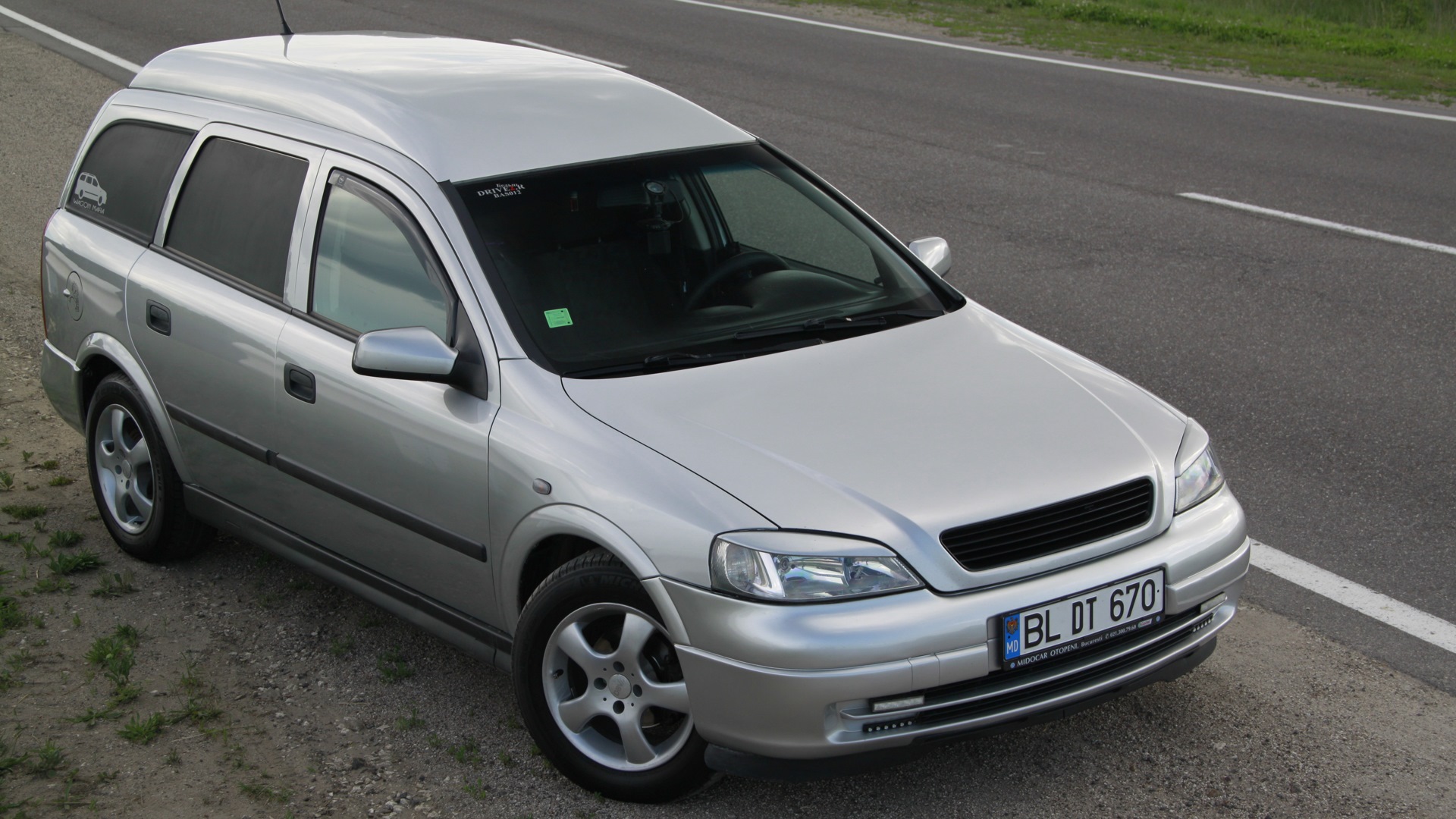 Универсалы 2000. Opel Astra g 1.7 Wagon 2002. Опель Астра 2002 универсал. Opel Astra g 2002 Wagon. Opel Astra g 1.7 Wagon 2002 Interior.