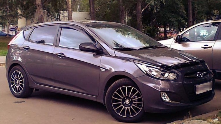 фото hyundai solaris hatchback new онлайн фото hyundai solaris hatchback new