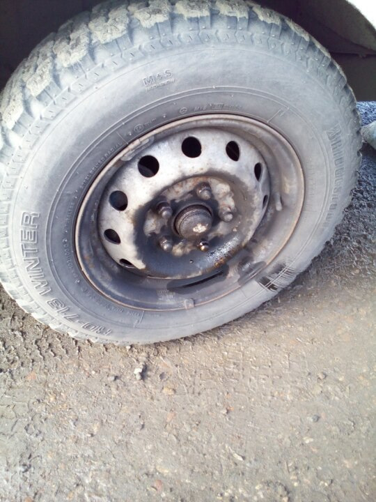 Подклинивает суппорт — Hyundai Porter (3G), 2,5 л, 2007 года | поломка ...