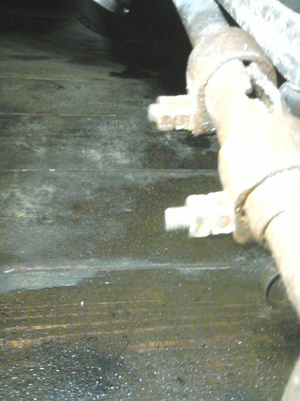 неожиданный люфт в регулировочной тяги рулевого — ГАЗ 31029, 2,4 л ...