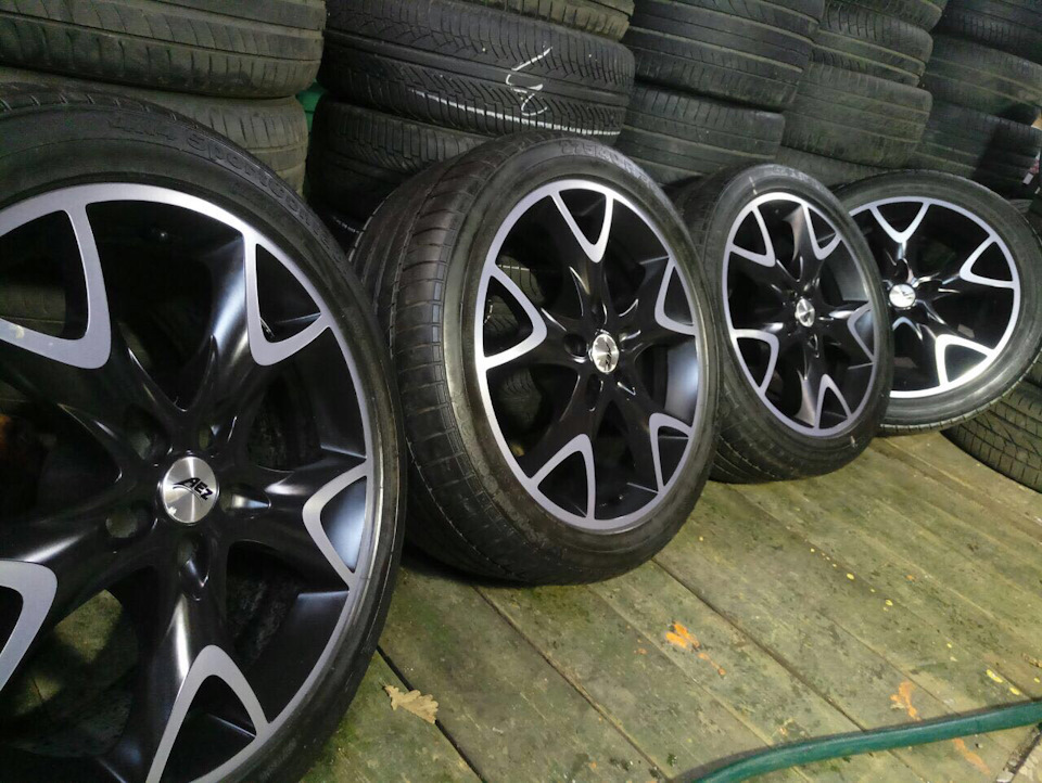 3 40 67. Диски hamann r21 anniversary. M u r 20. Pdw c-spec 2 r17. 0x18/5x114.