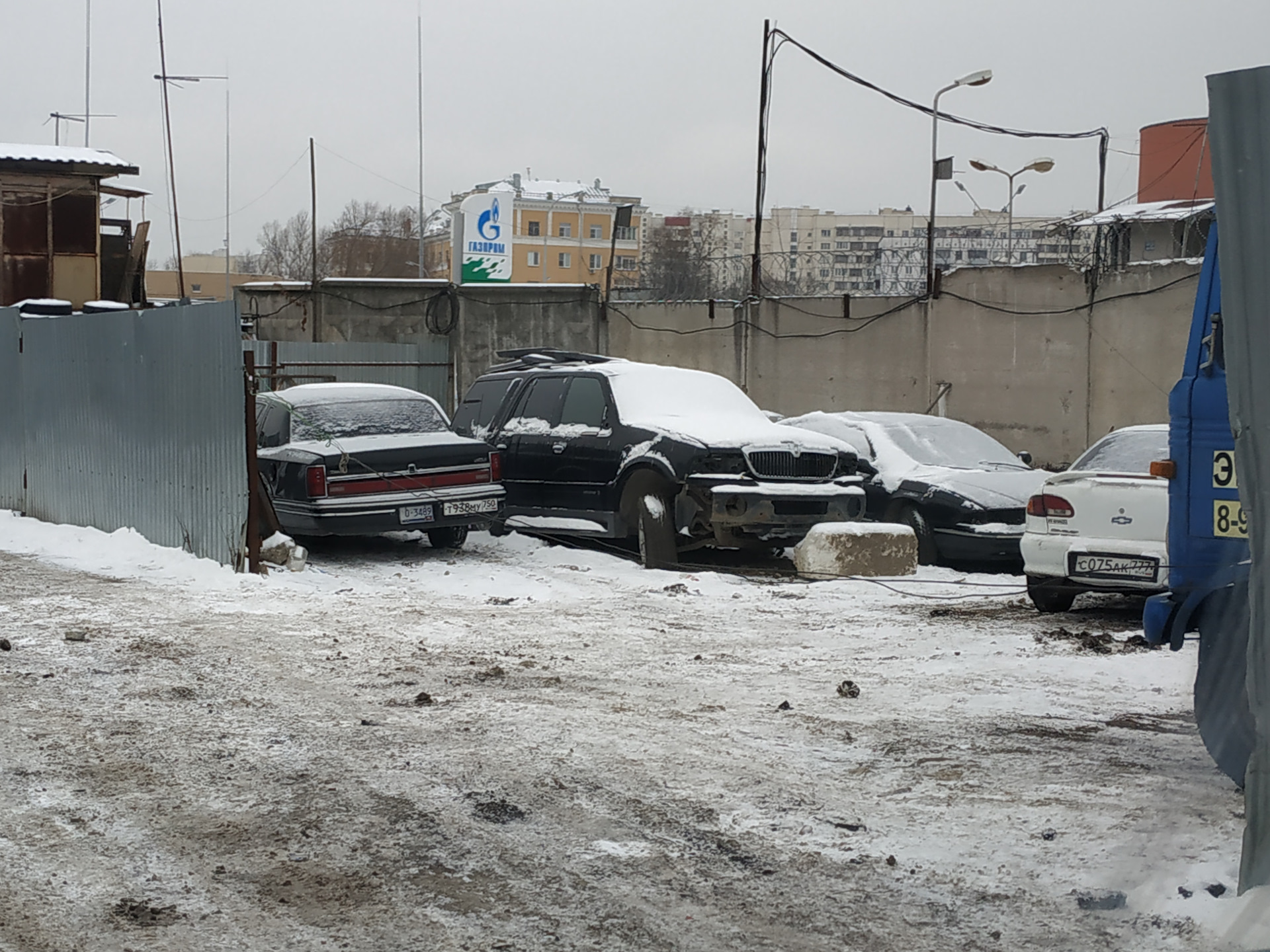 Свалка американцев в Перово.Москва — Сообщество «Брошенные Машины» на DRIVE2