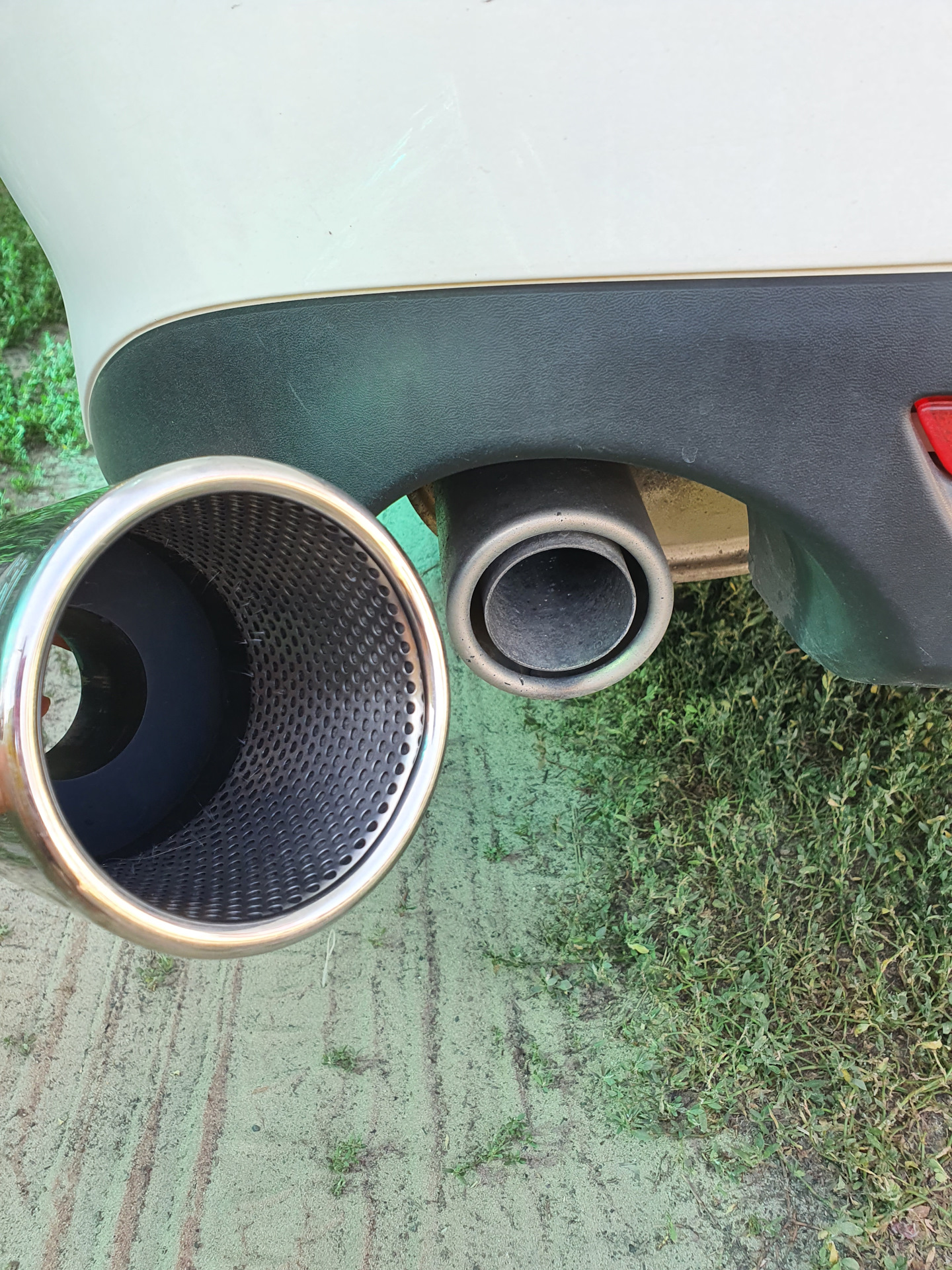 28. Насадки на глушитель BUZZER — Mazda 6 (2G) GH, 2 л, 2010 года ...