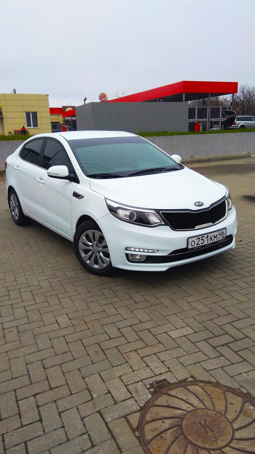 KIA Rio (3G) 1.6 бензиновый 2016 Premium 500 на DRIVE2
