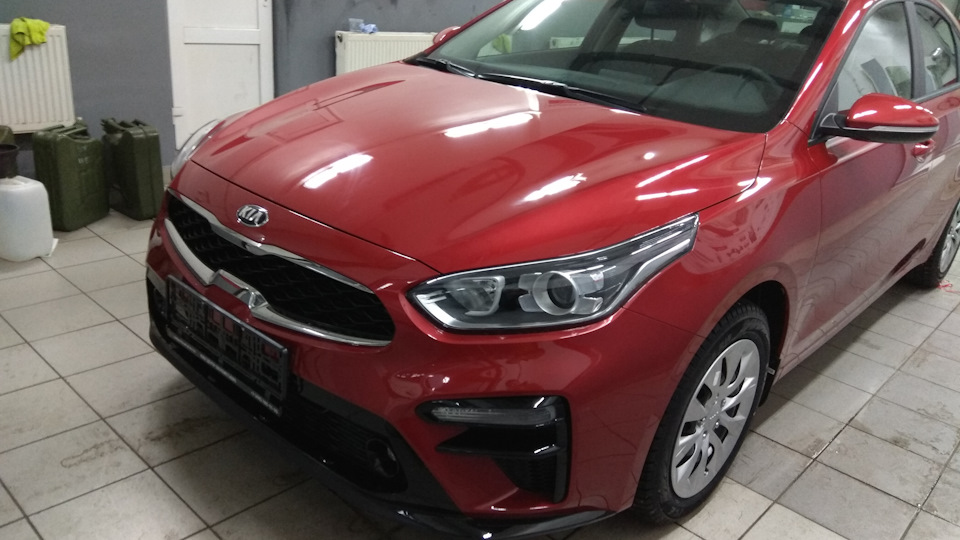 Kia Cerato 2018 красный