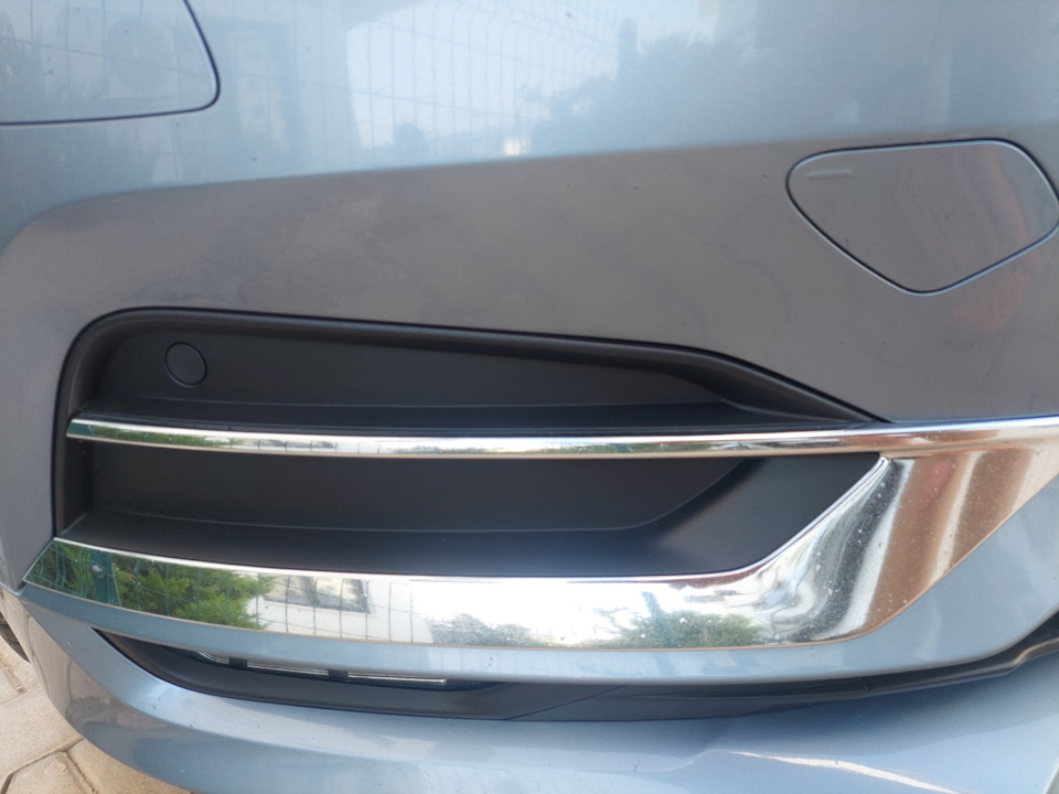 Как снять хромированный молдинг? — Volvo S90 (2G), 2 л, 2017 года ...