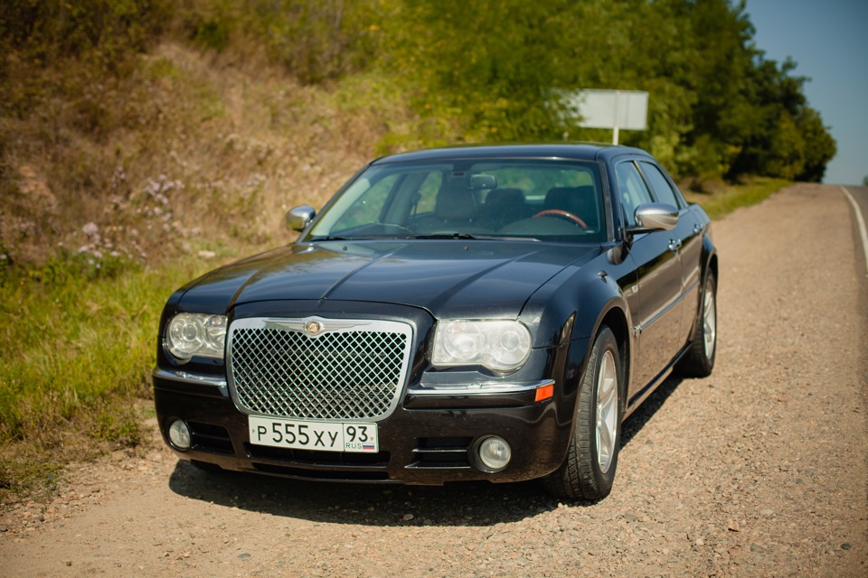 Chrysler 300c Bentley Style