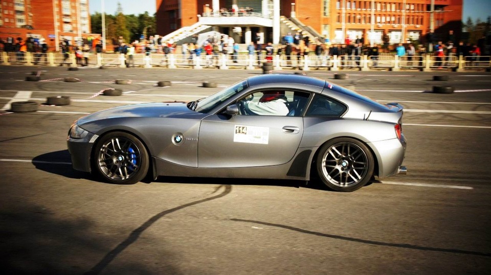 10 z z 4. Bmw z4 e85. Bmw z4 хаки. Bmw z4 1. Bmw z4 204.