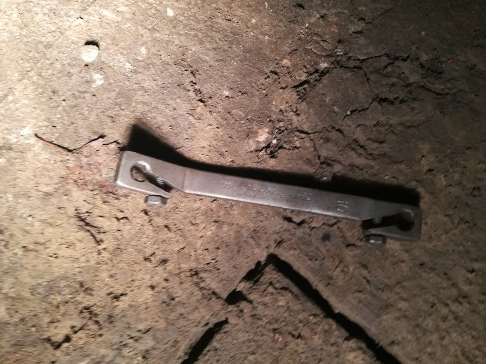 Замена Задних и Передних колодок на КЛАССИКЕ + замена тормозной ...