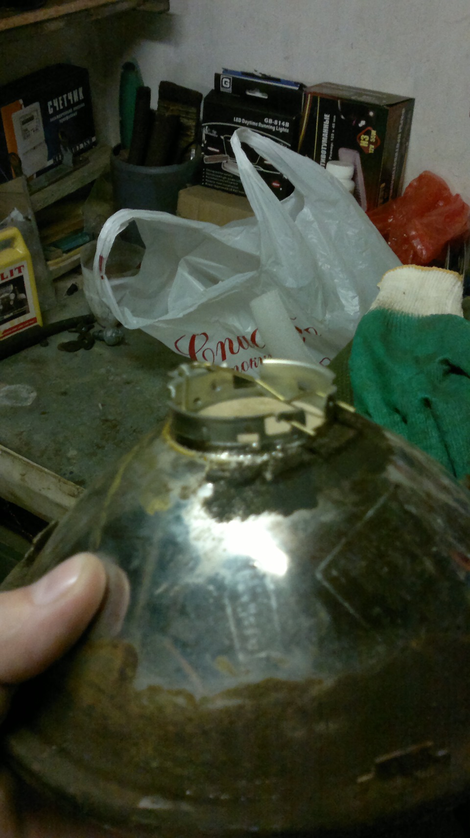 патрон переделан под Н4 — ИЖ Москвич 412