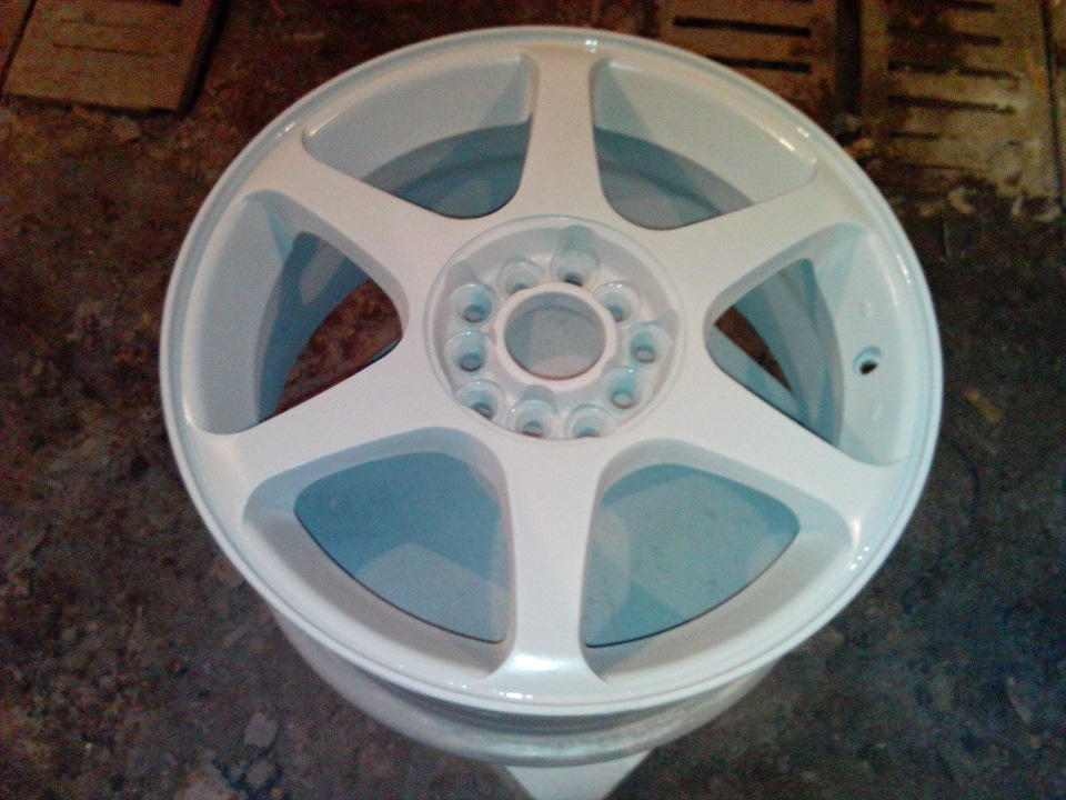 Покраска литых дисков для зимней резины своими руками. — DRIVE2