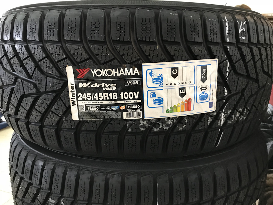 Шины 245 45 r18. Yokohama w.Drive v905. Yokohama g30 бирка. Yokohama Blue Earth v905 зимой. W.Drive.