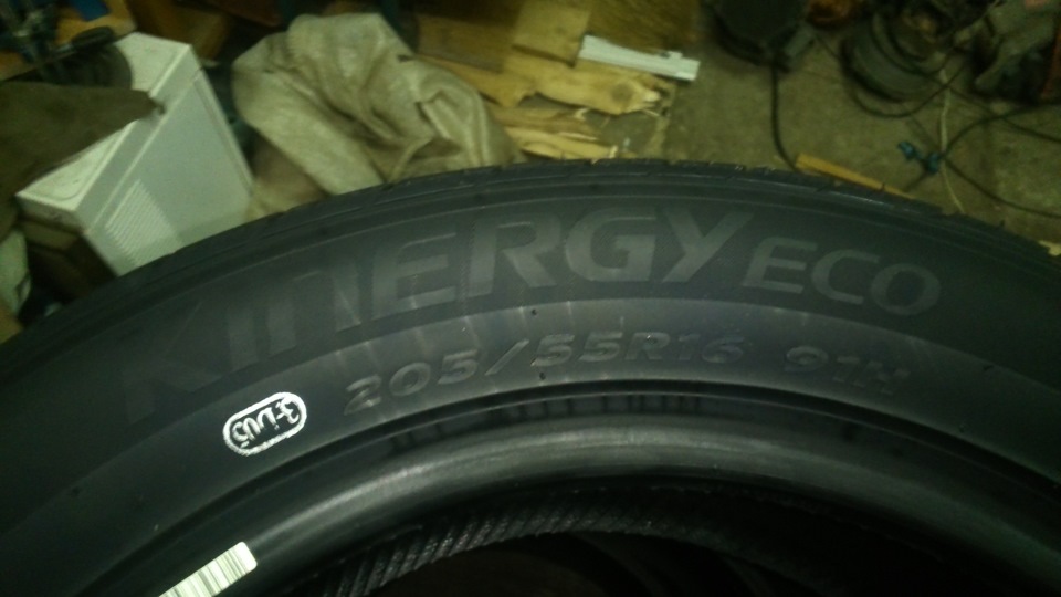 Шины екатеринбург 205 55 r16. Ханкук Кинерджи эко 2 205/55 r16. Hankook Kinergy Eco 425. Hankook Kinergy Eco 205/55 r16. Шины Hankook 205/55 r16 лето.