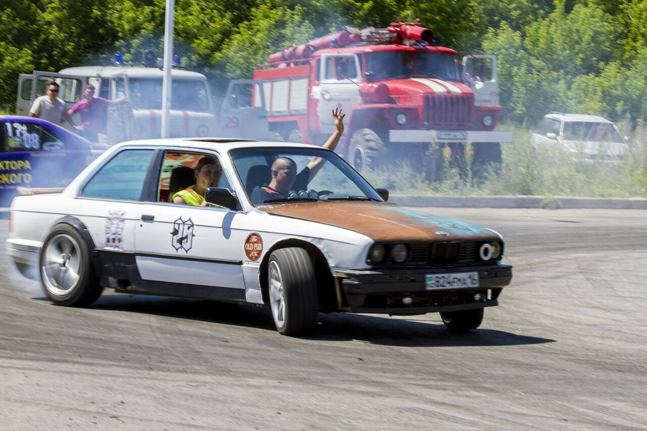 BMW e30 корч