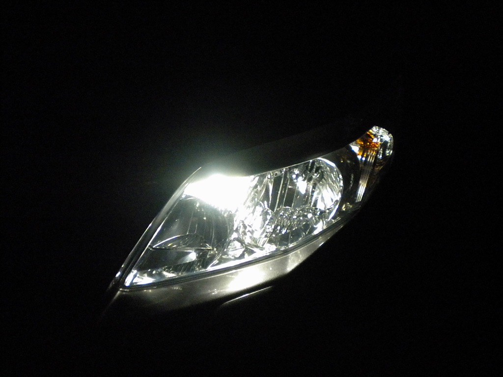 LED Dimensions - Toyota Corolla 16L 2008