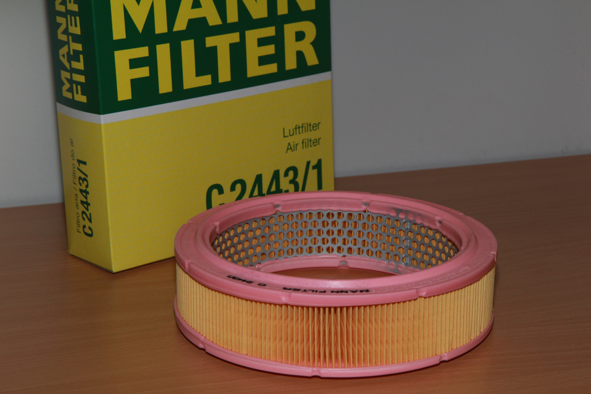 Mann filter воздушный фильтр. Mann c27010 воздушный фильтр. Фильтр воздушный ВАЗ 2108 усиленный. Mann c2443/1 воздушный фильтр. Mann фильтр воздушный c24054.