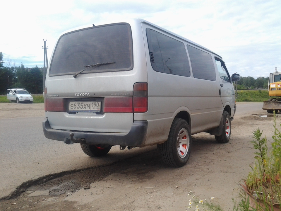 Toyota Hiace h100. Тойота микроавтобус 1993. Тонированный Hiace h100. Toyota Hiace 1994.