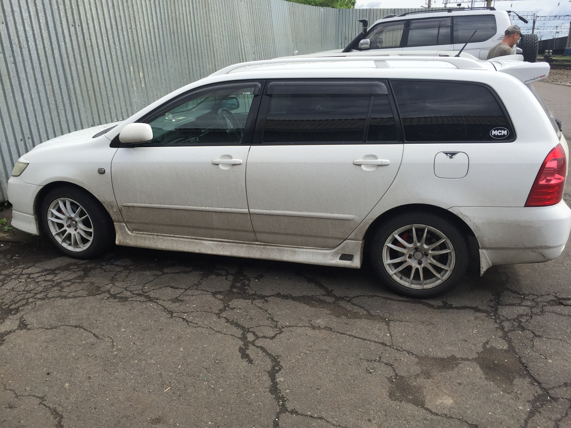 Toyota Corolla Fielder 2005 TRD