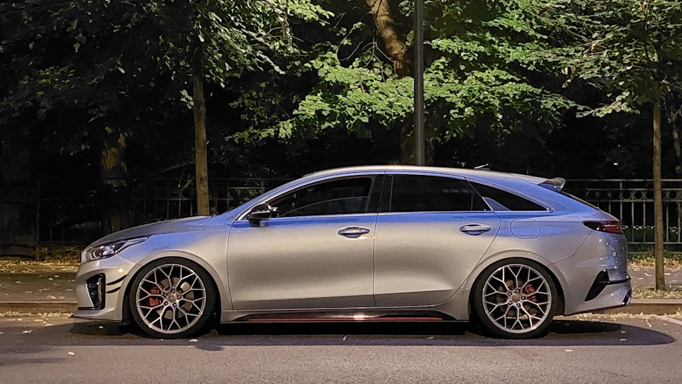The Kia Pro Ceed Gt In Lunar Silver: A Must See - gjoqyws
