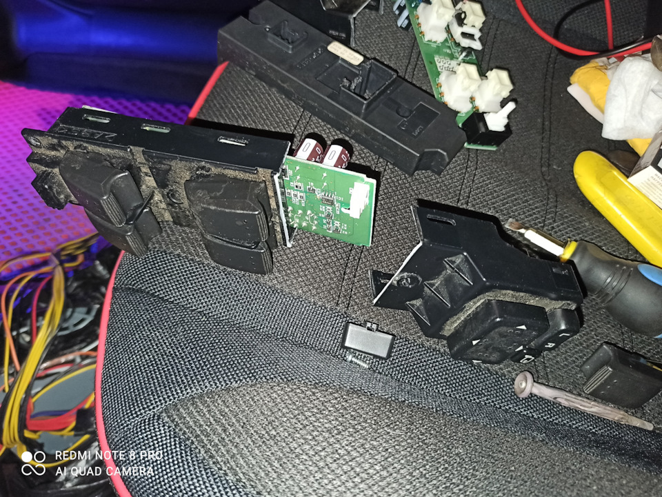 90uxrNyTI8jCc mHxEyC E2jdjo 960 мазда 6 зеркало заднего вида что за кнопка