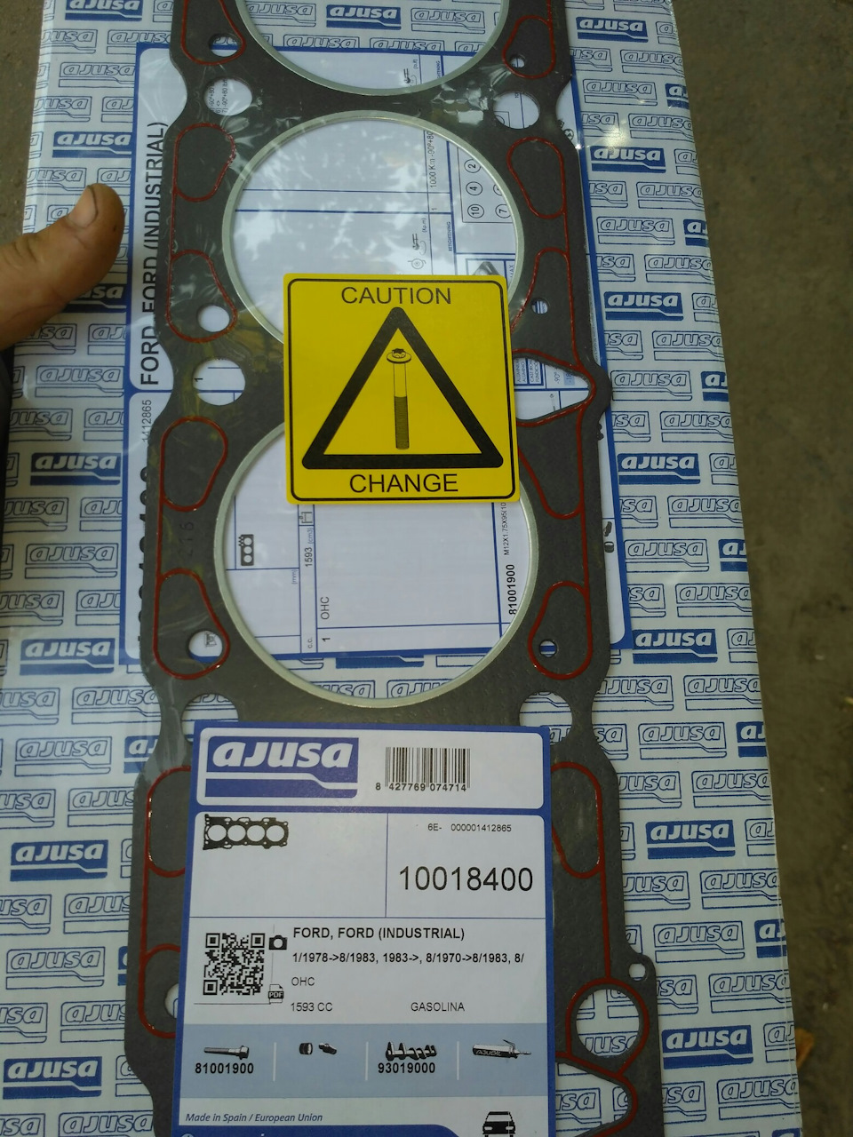 Прогорела прокладка под ГБЦ — Ford Sierra, 1,6 л, 1984 года | поломка ...