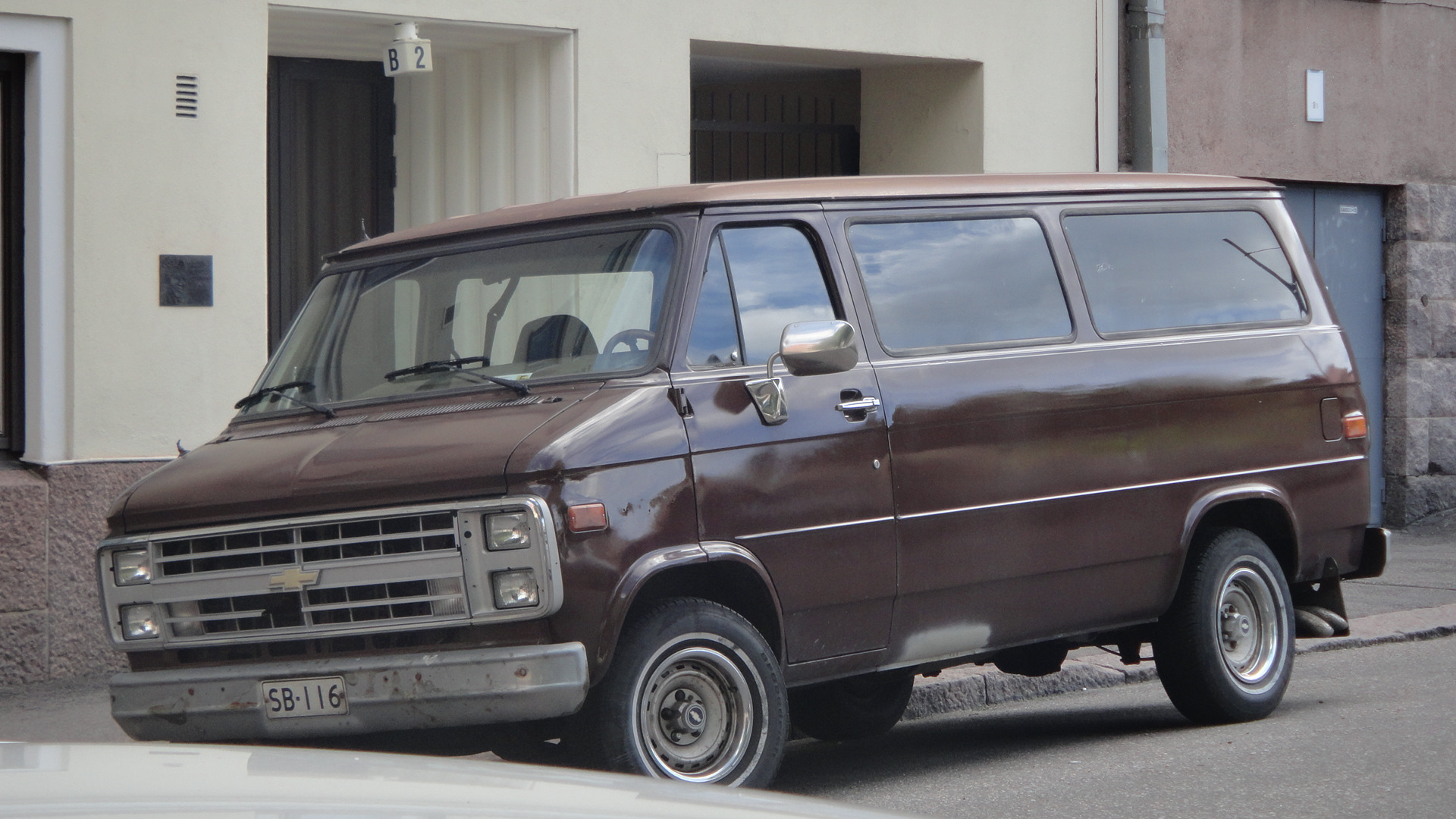 Chevrolet chevy van 1985 черный